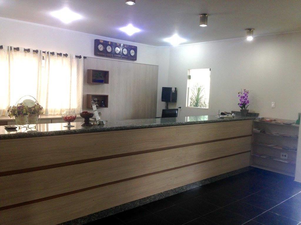 Hotel London Araraquara Buitenkant foto