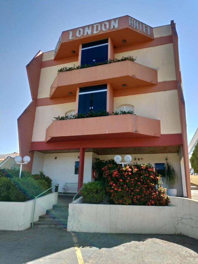 Hotel London Araraquara Buitenkant foto